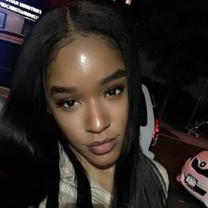 Meet your Posher, Raven